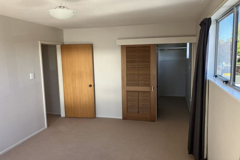 Photo of property in 1/4 Kotare Street, Fendalton, Christchurch, 8041