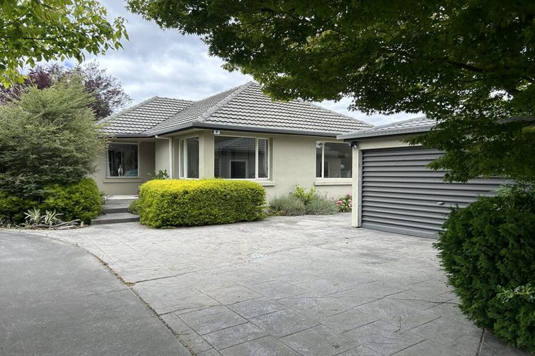 Photo of property in 72 Hounslow Street, Ilam, Christchurch, 8041