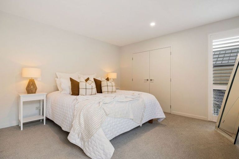 Photo of property in 11 Mulholland Drive, Jacks Point, 9371