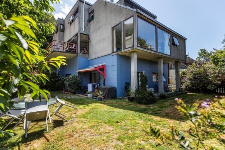 Photo of property in 20 Dart Place, Fernhill, Queenstown, 9300