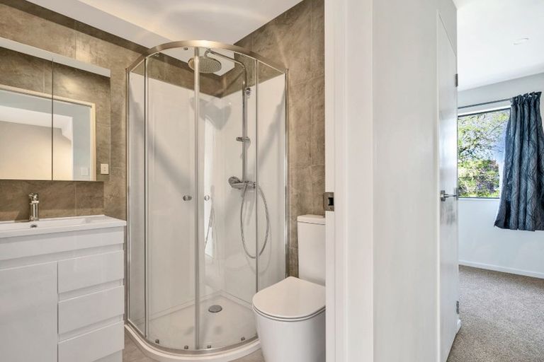 Photo of property in 8/54 Swanson Road, Henderson, Auckland, 0610