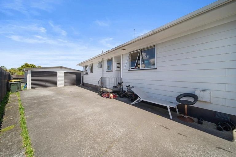 Photo of property in 16 Palermo Place, Clover Park, Auckland, 2023