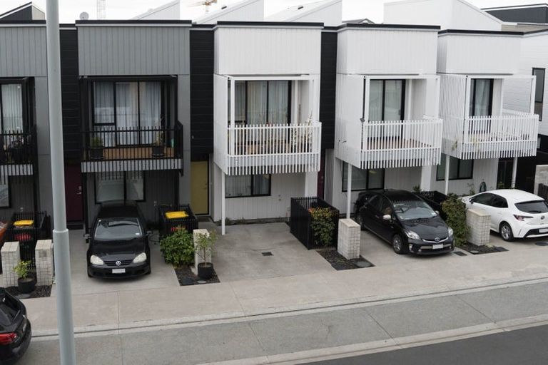 Photo of property in 68 Mapou Road, Hobsonville, Auckland, 0616