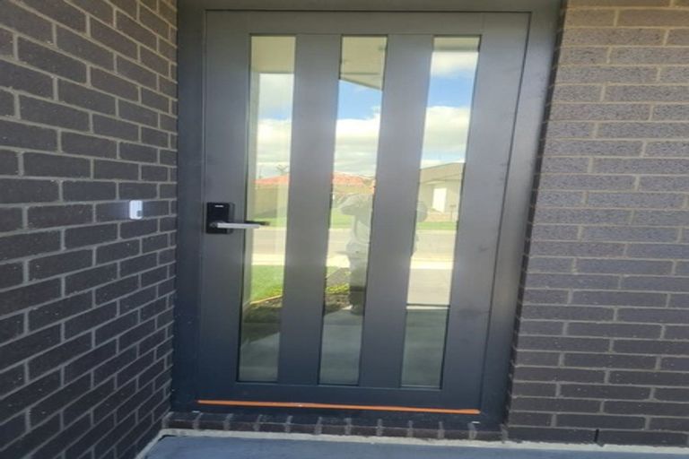 Photo of property in 27 Quinn Crescent, Woodend, 7610