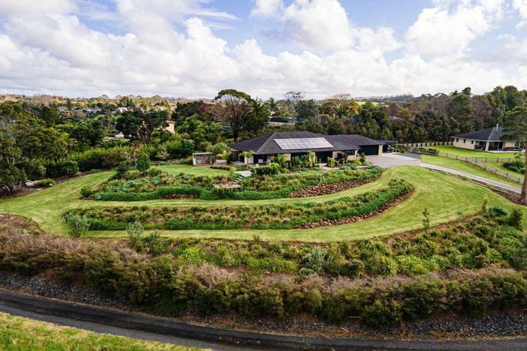 Photo of property in 4 Lensvelt Lane, Kerikeri, 0230