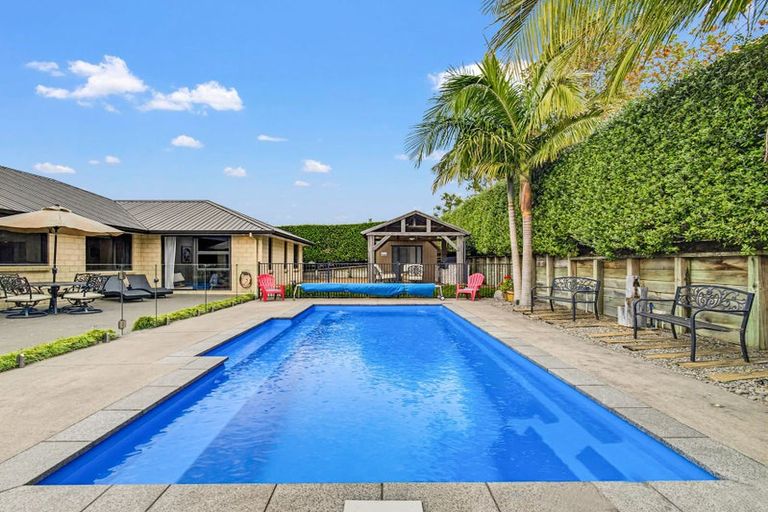 Photo of property in 17 Mahoe Glade, Patumahoe, Pukekohe, 2679