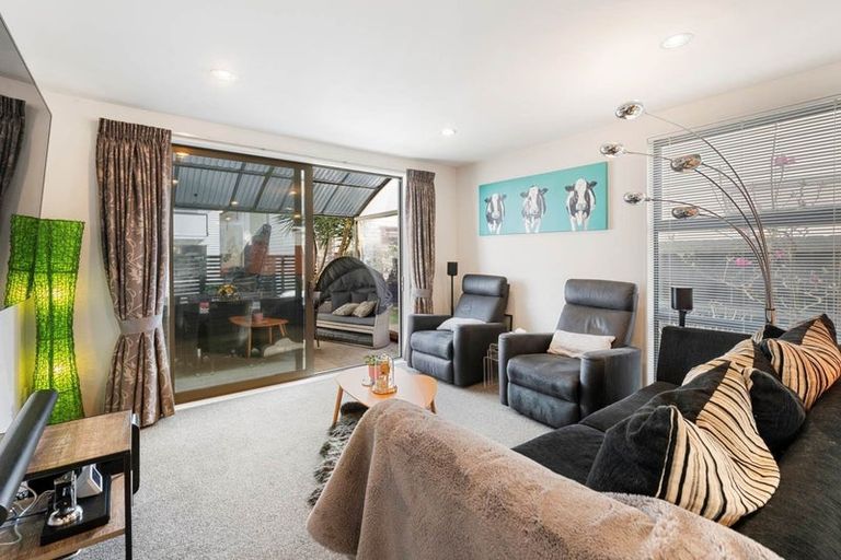Photo of property in 198 Porchester Road, Takanini, 2112