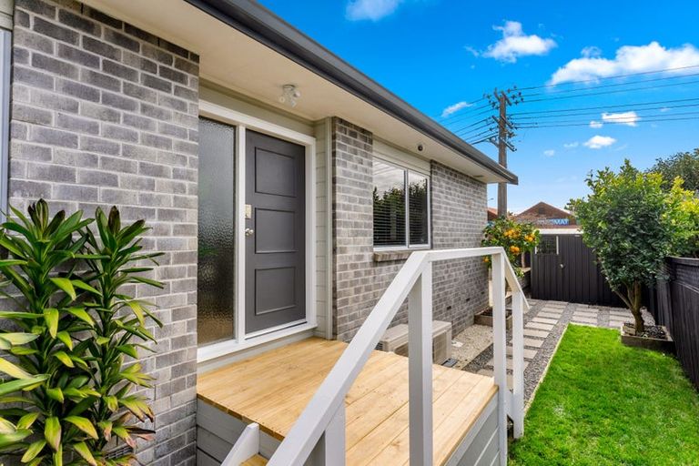 Photo of property in 3a Bannings Way, Hobsonville, Auckland, 0618