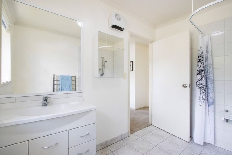 Photo of property in 14 Tohora View, Waihi Beach, 3611