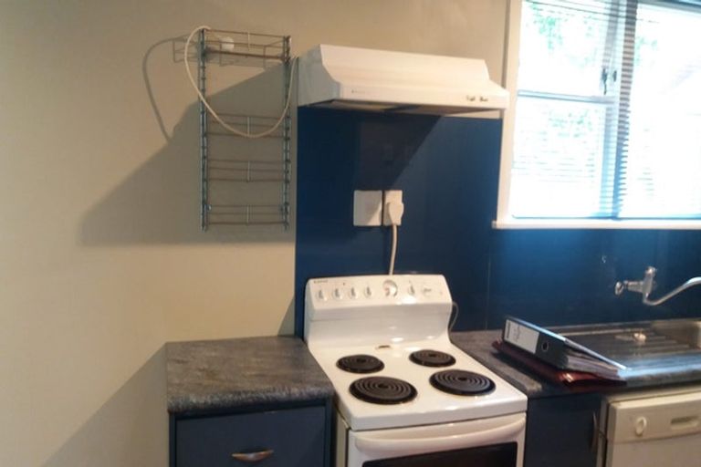 Photo of property in 256 Waddington Drive, Naenae, Lower Hutt, 5011