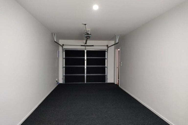 Photo of property in 19 Moki Place, Long Bay, Auckland, 0630