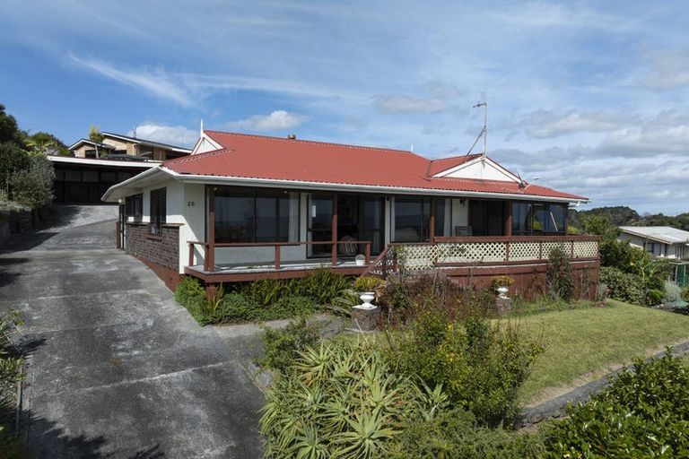Photo of property in 20 Leslie Road, Cable Bay, 0420