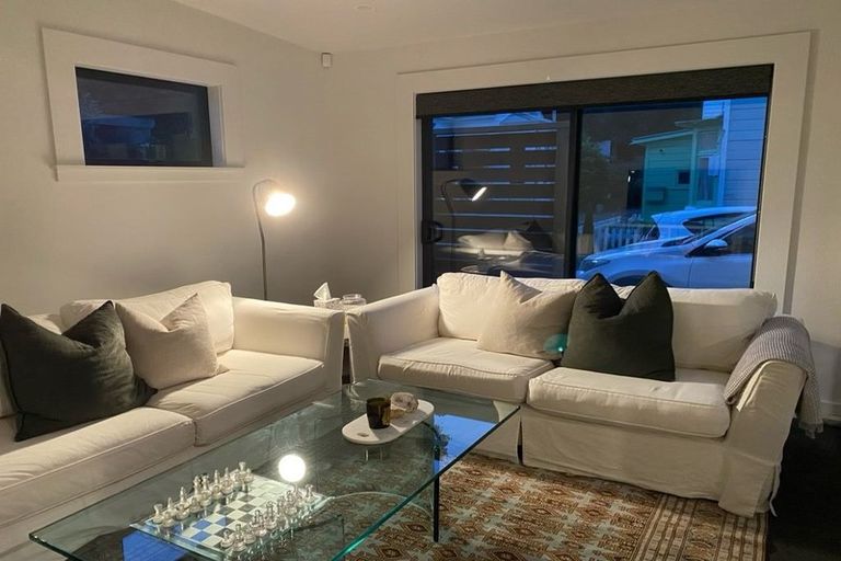 Photo of property in 153 Carlyle Street, Napier South, Napier, 4110