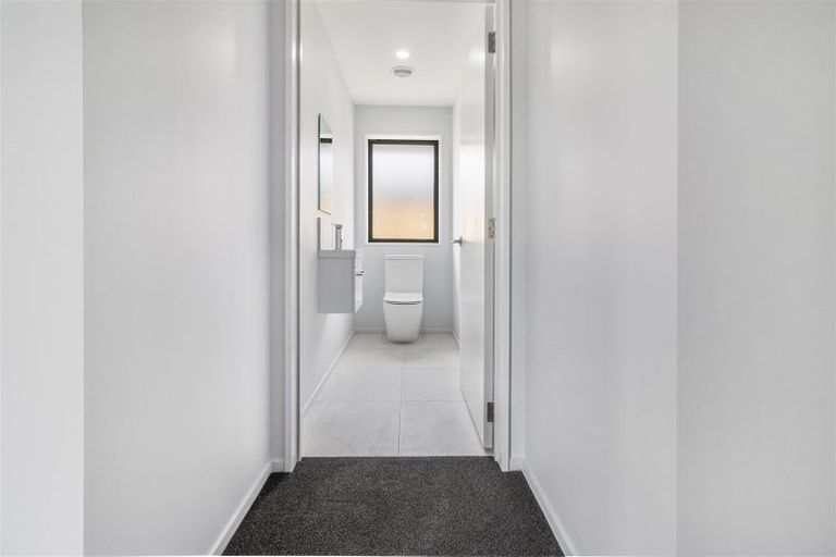 Photo of property in 15 Fountain Place, Rolleston, 7614