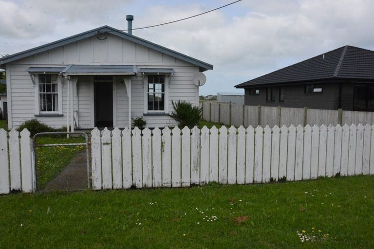 Photo of property in 78 Turuturu Road, Hawera, 4674