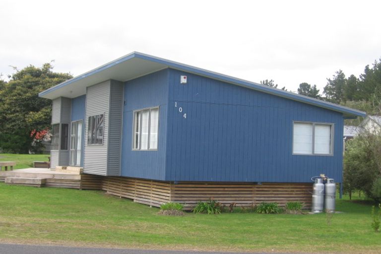 Photo of property in 104 Waimaire Avenue, Matarangi, Whitianga, 3592