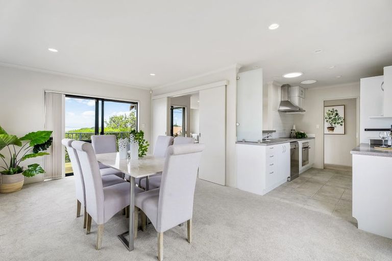 Photo of property in 121 Alec Craig Way, Gulf Harbour, Whangaparaoa, 0930