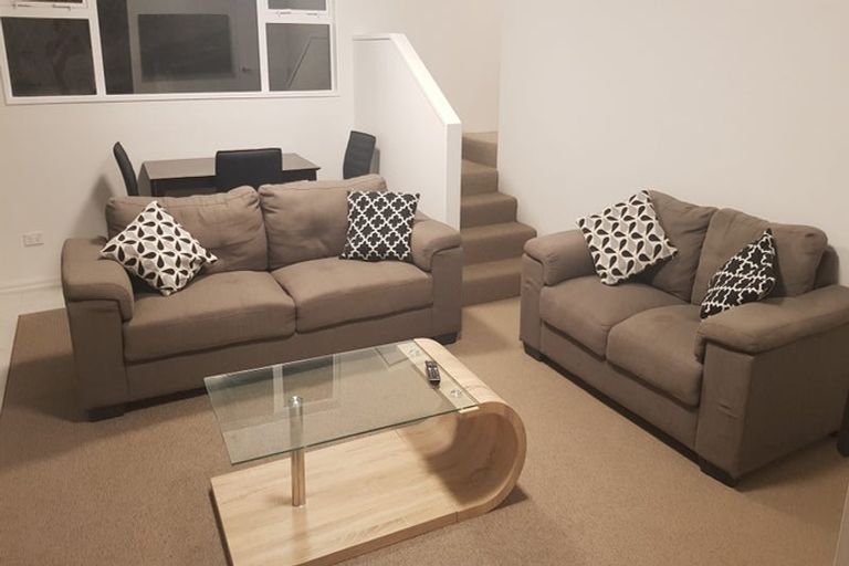 Photo of property in 7a Korokoro Road, Korokoro, Lower Hutt, 5012