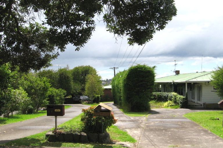 Photo of property in 29 Heath Avenue, Northcote, Auckland, 0627