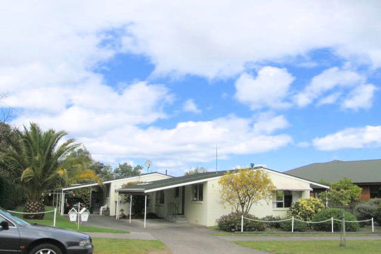 Photo of property in 5 Huia Street, Taupo, 3330