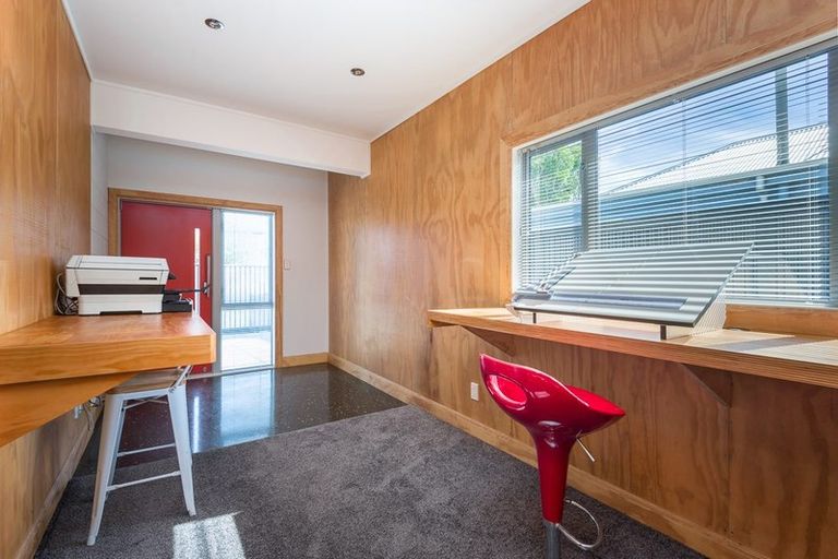 Photo of property in 27 Devon Street, Sydenham, Christchurch, 8023