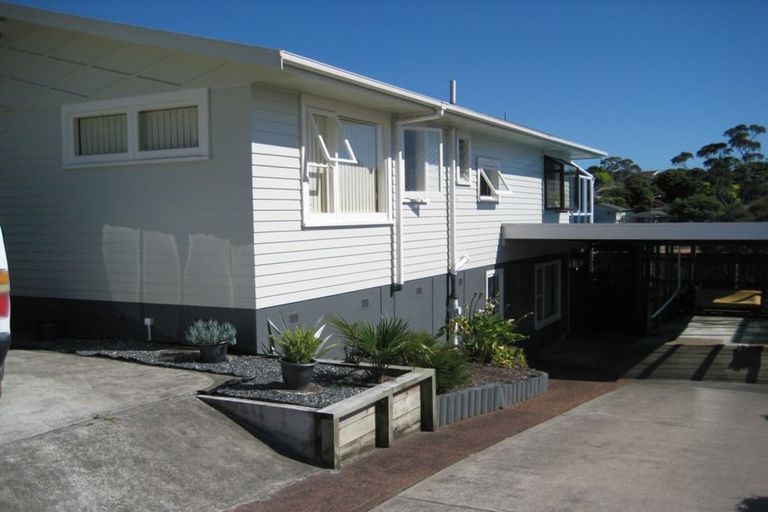 Photo of property in 9 Chequers Avenue, Glenfield, Auckland, 0629