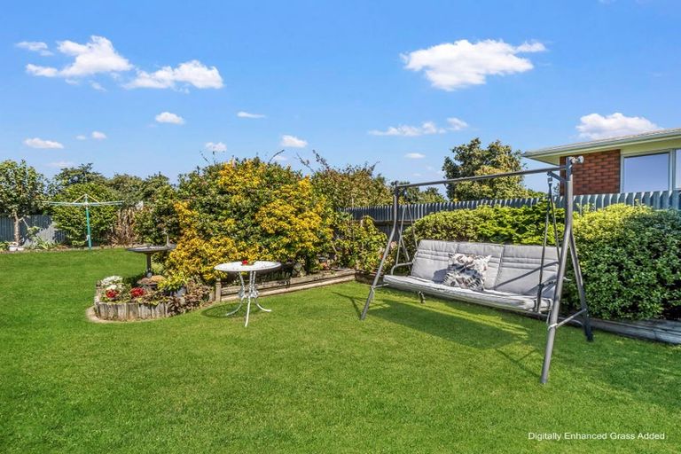 Photo of property in 34 Herbert Avenue, Cloverlea, Palmerston North, 4412