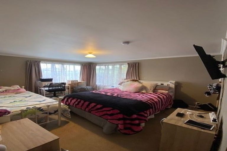 Photo of property in 20 Waratah Street, Avondale, Christchurch, 8061