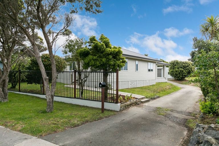 Photo of property in 5 Richard Street, Titahi Bay, Porirua, 5022