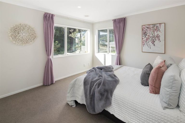 Photo of property in 3 Crompton Avenue, Churton Park, Wellington, 6037