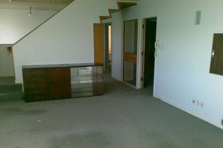 Photo of property in Matai Moana, 3/178 Oriental Parade, Oriental Bay, Wellington, 6011