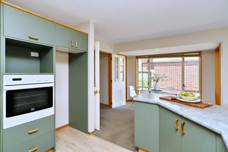 Photo of property in 44 Blue Gum Place, New Brighton, Christchurch, 8083