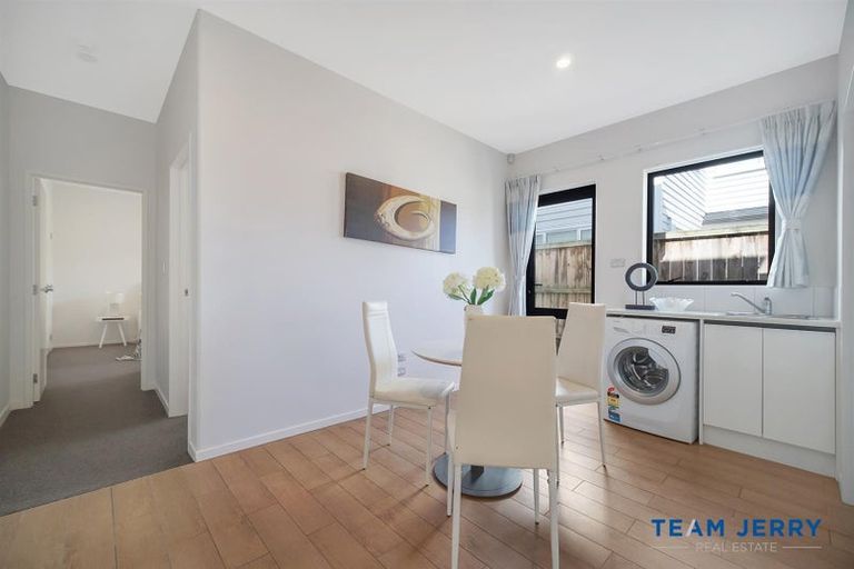 Photo of property in 76 Donegal Park Drive, Flat Bush, Auckland, 2019