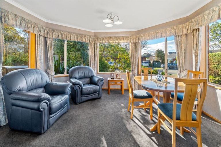 Photo of property in 2 Lancewood Drive, Halswell, Christchurch, 8025