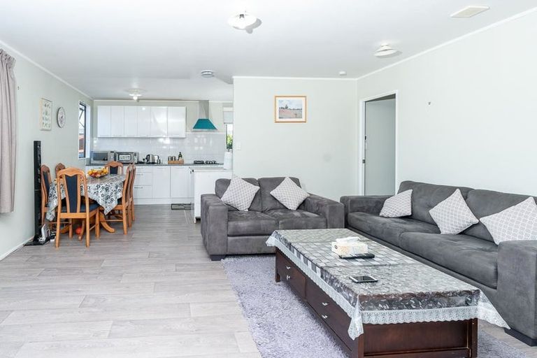 Photo of property in 26a Hamblyn Crescent, Nawton, Hamilton, 3200