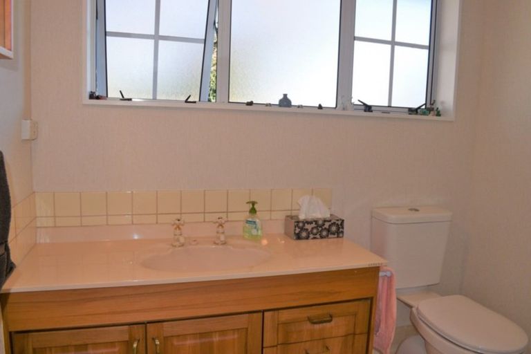 Photo of property in 9 Old Coach Road South, Otaki Beach, Otaki, 5512