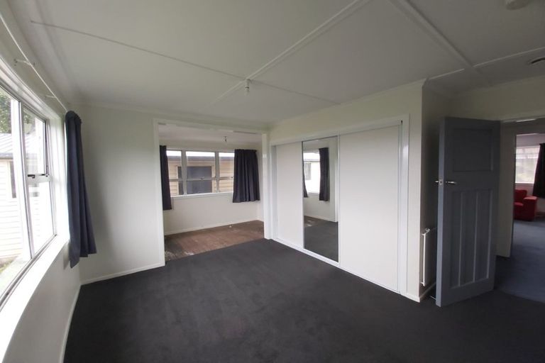 Photo of property in 124b Omata Road, Marfell, New Plymouth, 4310