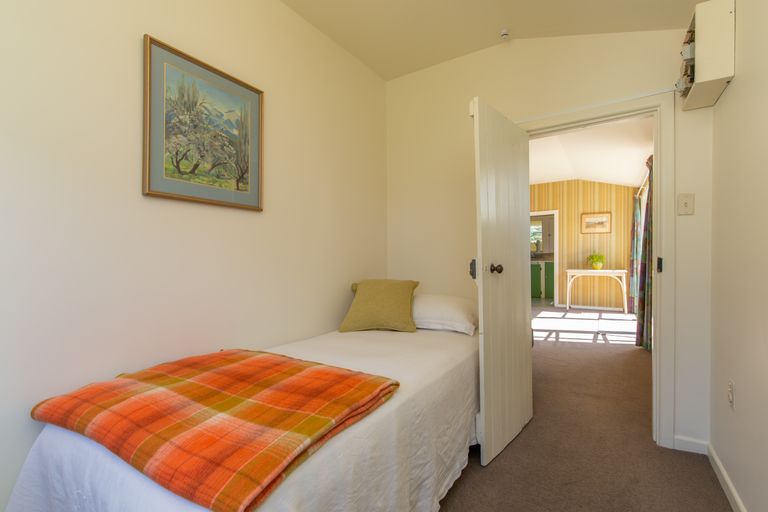 Photo of property in 34 Ferry Road, Woodend Beach, Kaiapoi, 7691