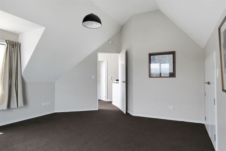 Photo of property in 30 Gilmour Terrace, Lyttelton, 8082
