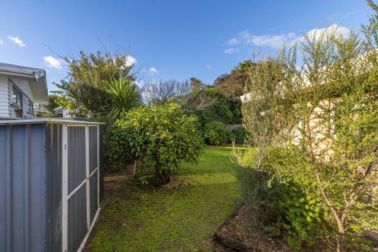 Photo of property in 23 Michael Road, Paraparaumu Beach, Paraparaumu, 5032