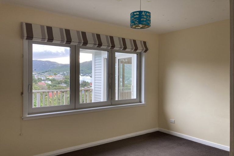 Photo of property in 11 Bankot Crescent, Ngaio, Wellington, 6035