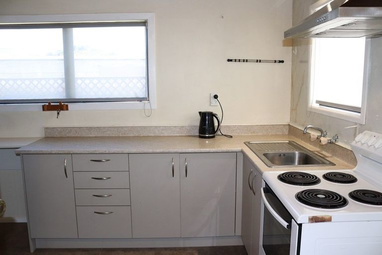 Photo of property in 7 Litchfield Place, Clarks Beach, 2122