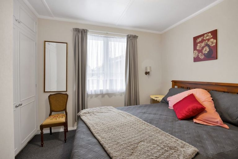 Photo of property in 240 Egmont Street, Patea, 4520