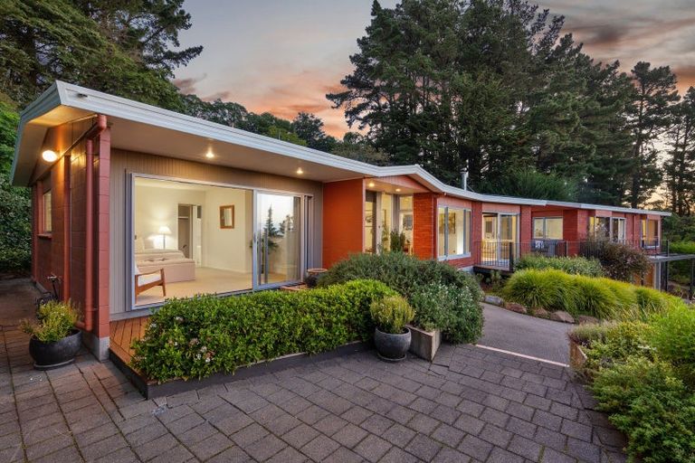 Photo of property in 831 Cashmere Road, Halswell, Christchurch, 8025