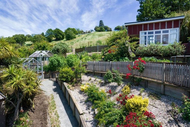 Photo of property in 98 Russell Street, Stepneyville, Nelson, 7010