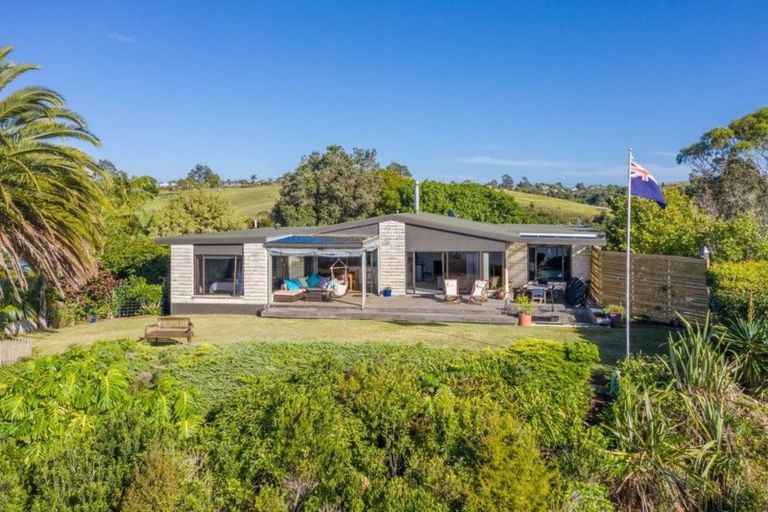 Photo of property in 24 Paretu Drive, Kerikeri, 0294