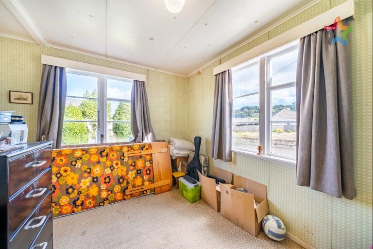 Photo of property in 151 Reynolds Street, Taita, Lower Hutt, 5011