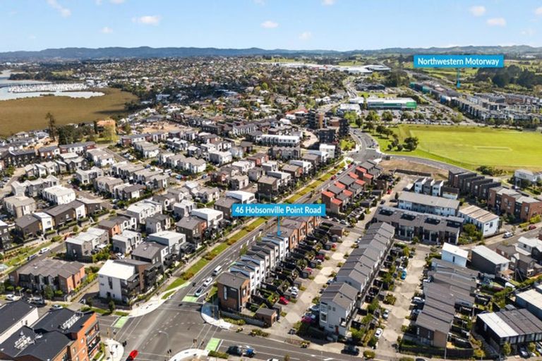 Photo of property in 46 Hobsonville Point Road, Hobsonville, Auckland, 0616