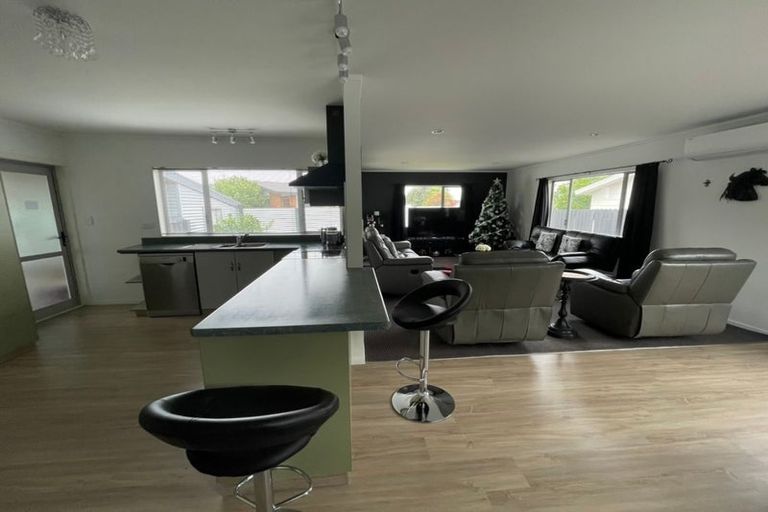 Photo of property in 8a Mary Grace Place, Blenheim, 7201