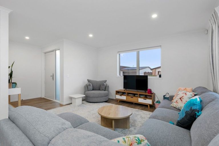 Photo of property in 55 Awataha Crescent, Pyes Pa, Tauranga, 3110